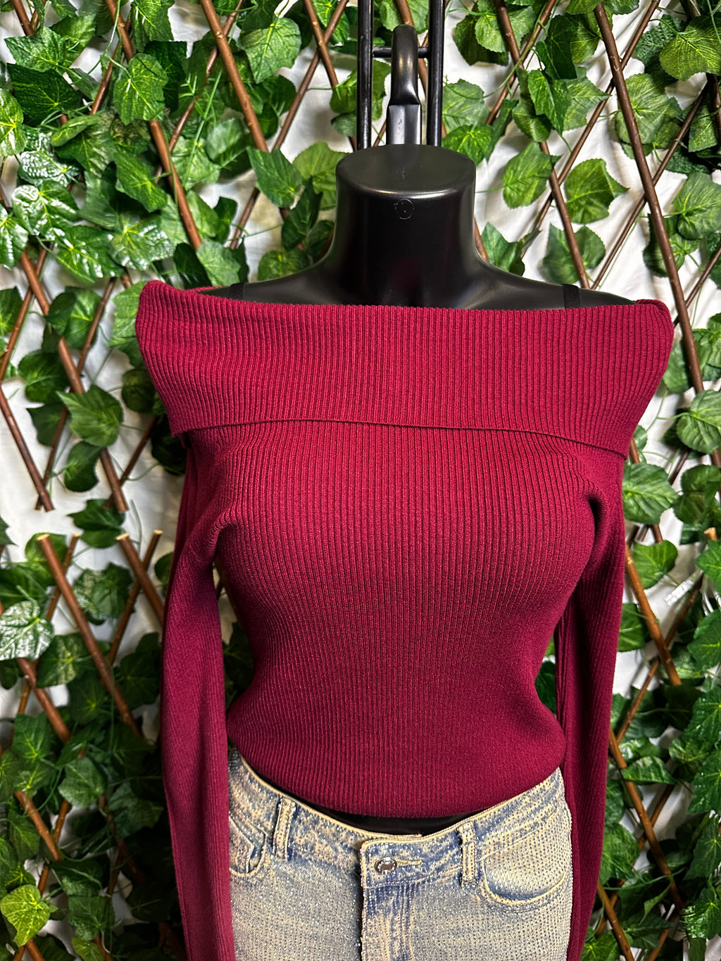 Maglie corte con le scollatura ampia