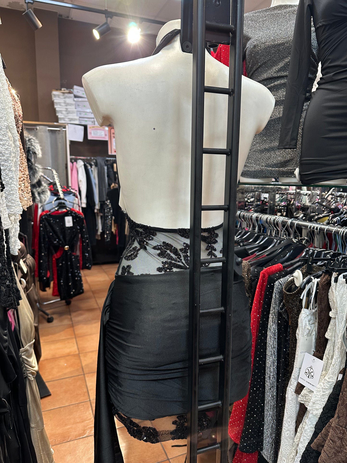 Abito lungo vita trasparente e pizzo – VELO DI TENTAZIONE