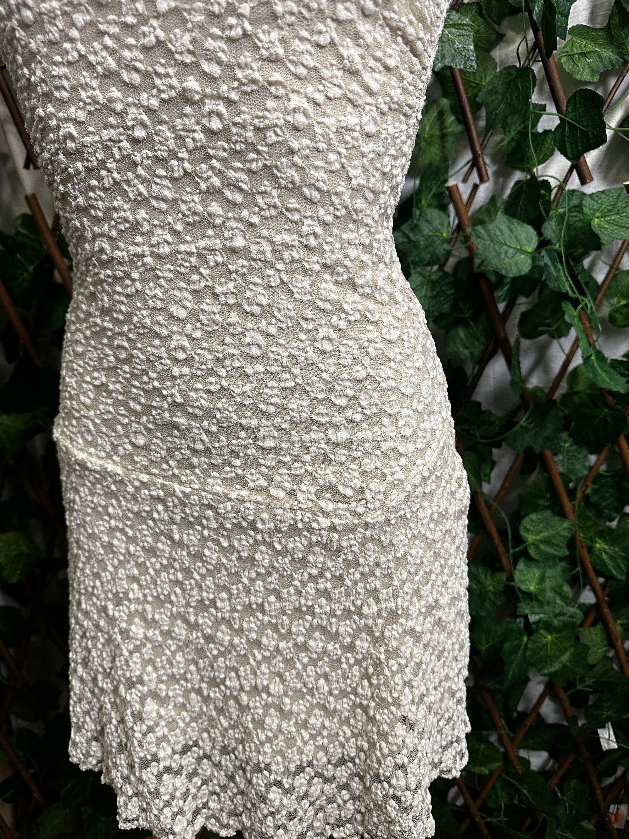 Modello crepe: vestito corto a fascia | taglia unica