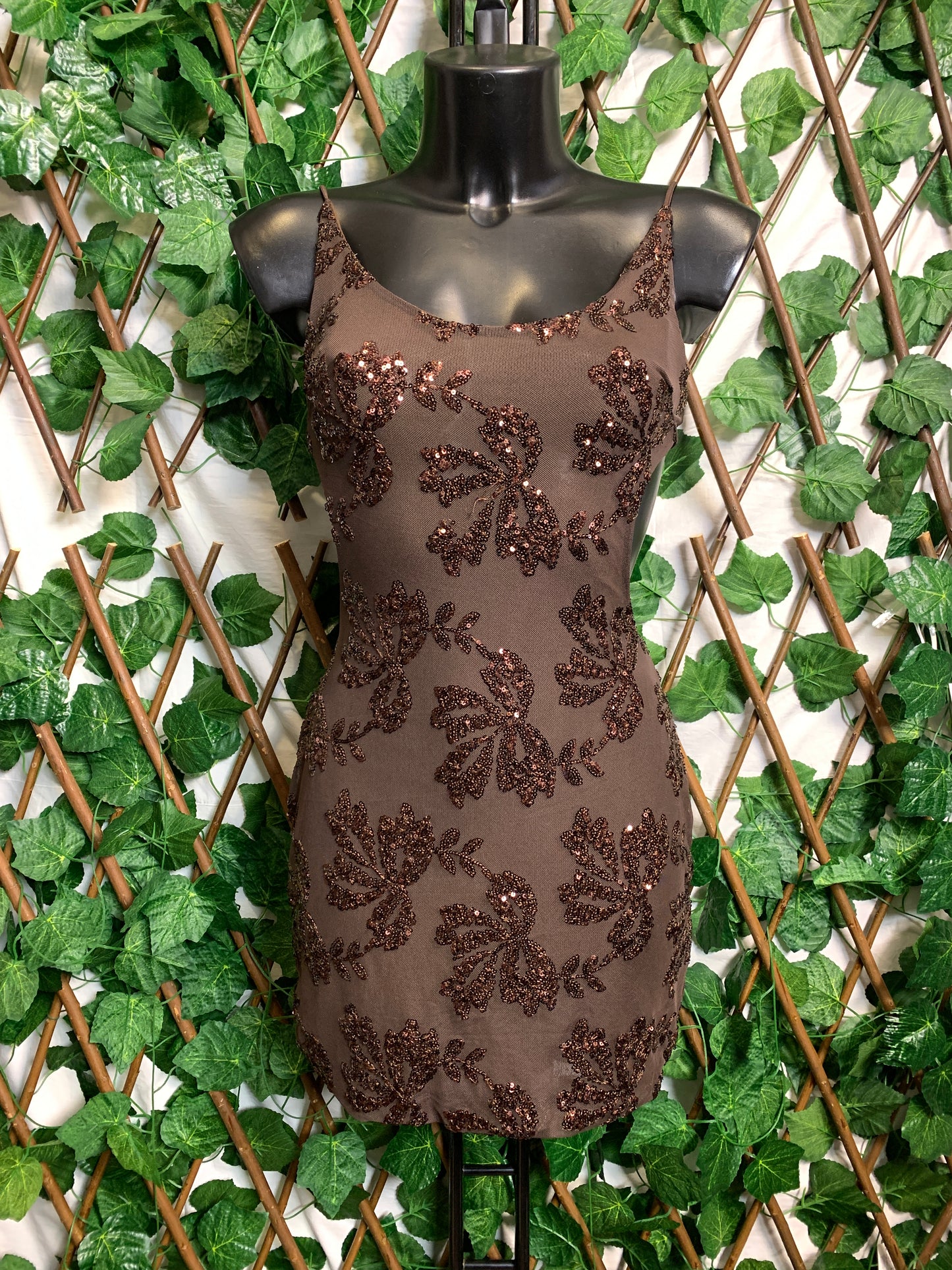 Vestito corto designati dai paillettes