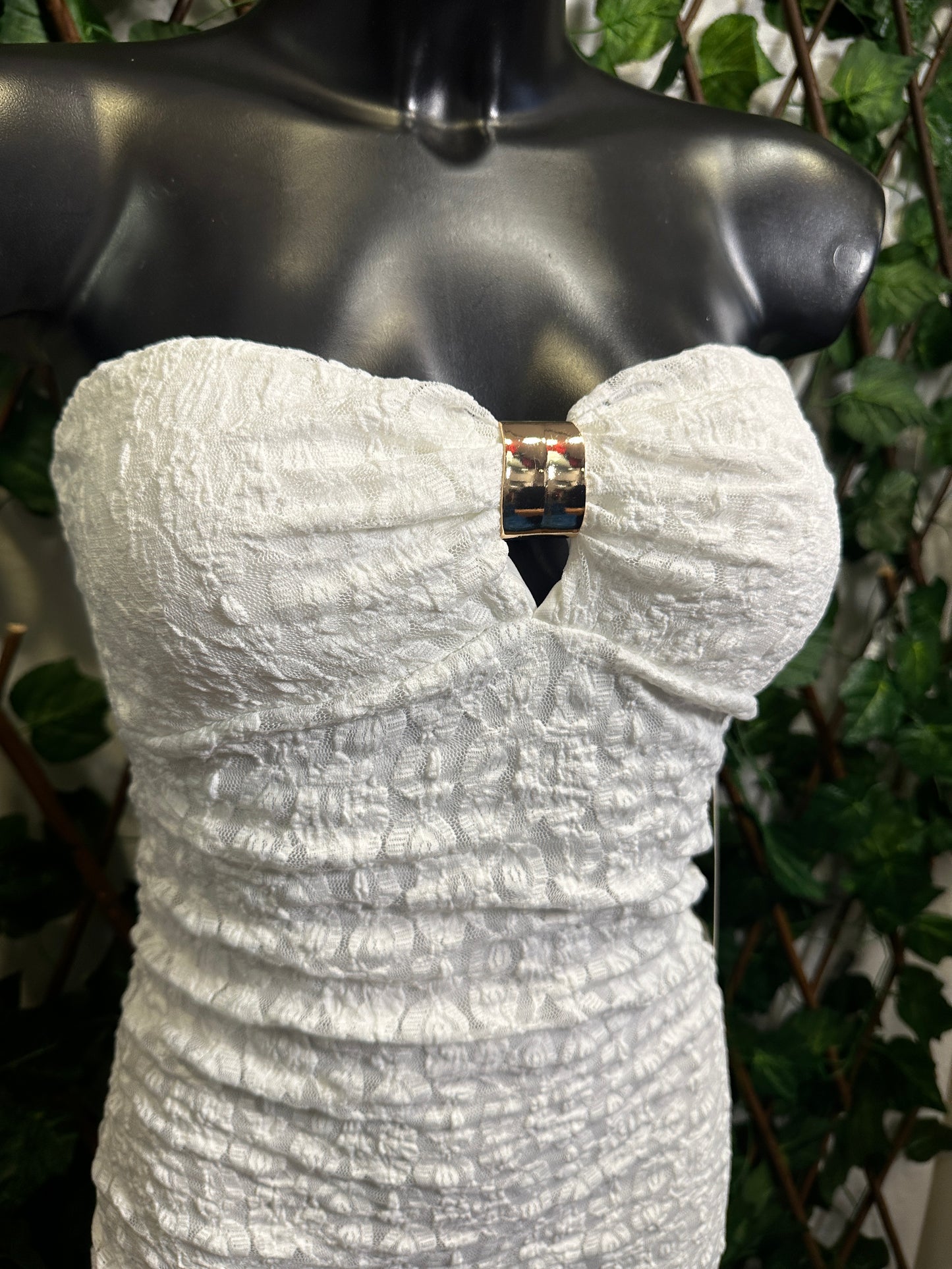 Modello crepe: vestito lungo elasticizzato con le coppe | taglia unica