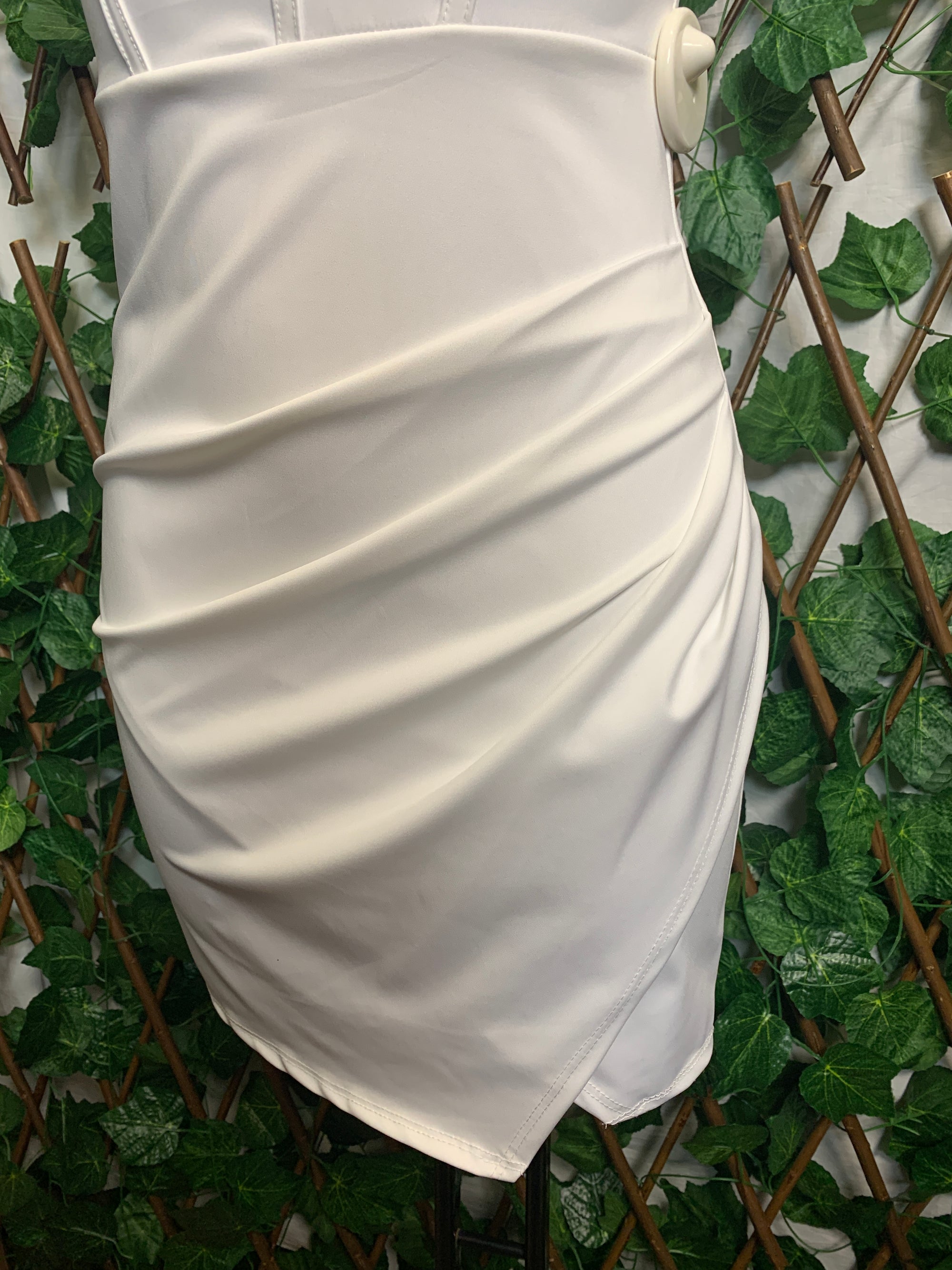 Vestito corto a corpetto