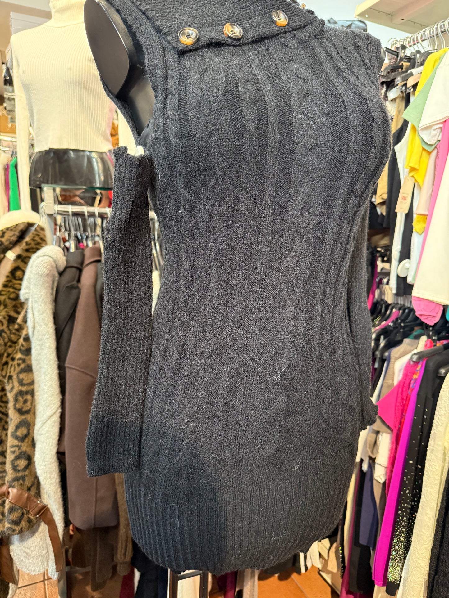 Knitted mini dress with split sleeves – MYSTERIOUS GLACIAL ❄️🔥