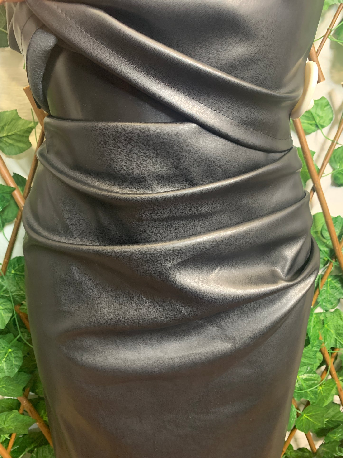 Completo fascia in ecopelle