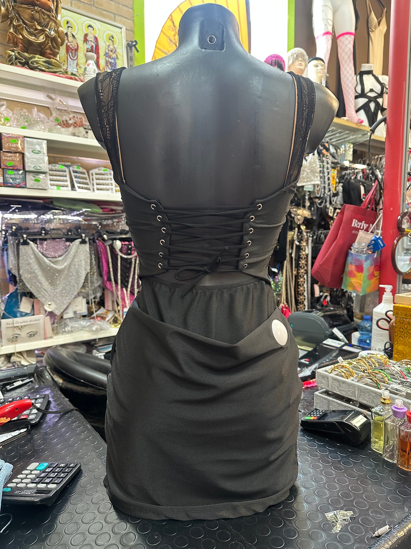 Vestito con pizzo - BERLY MODA 