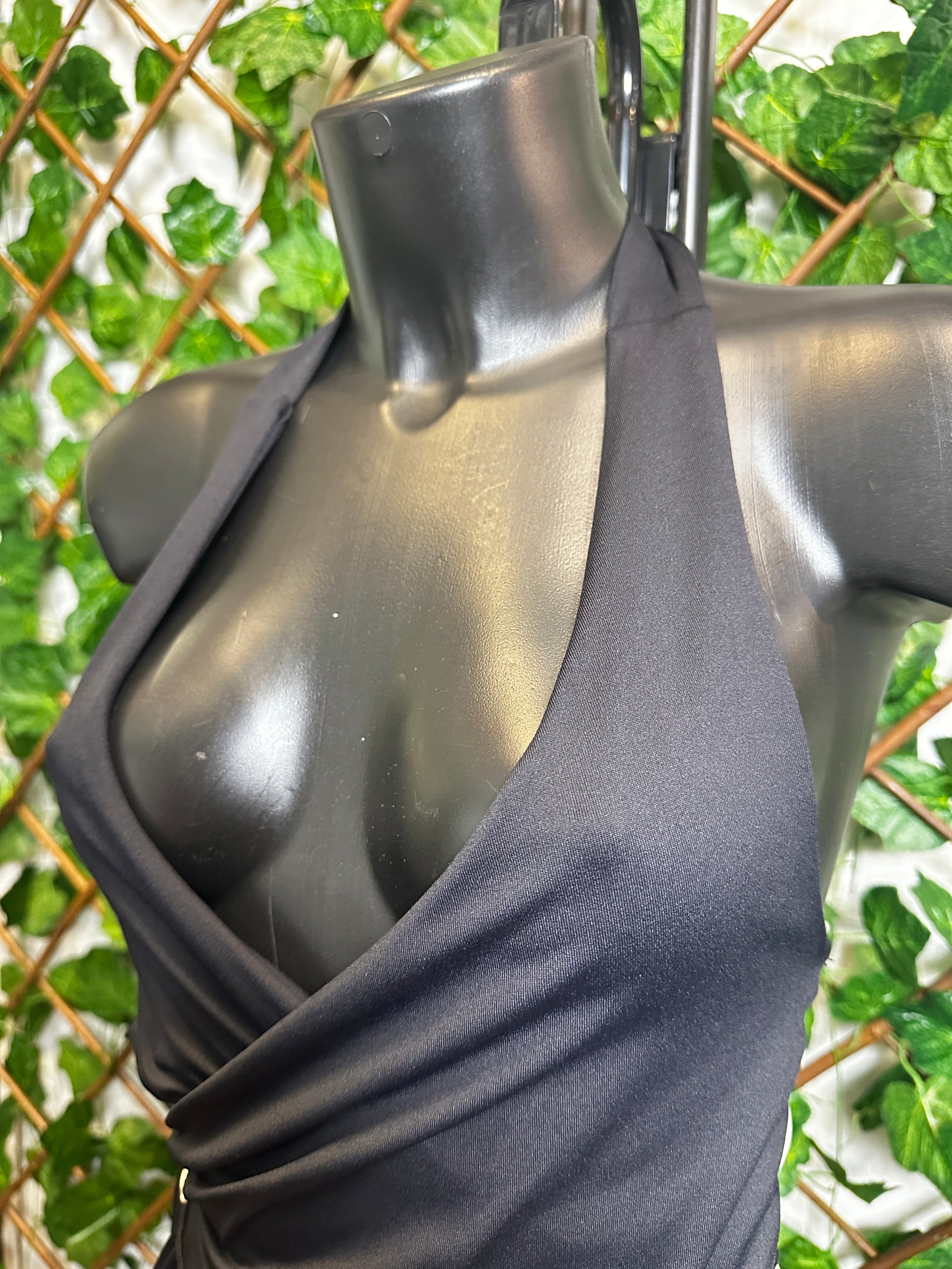 Top scollato e gonna con arricciatura con dettaglio stella marina | taglia unica