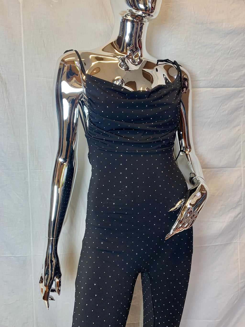 Flared One-Piece Jumpsuit with Glitter TU