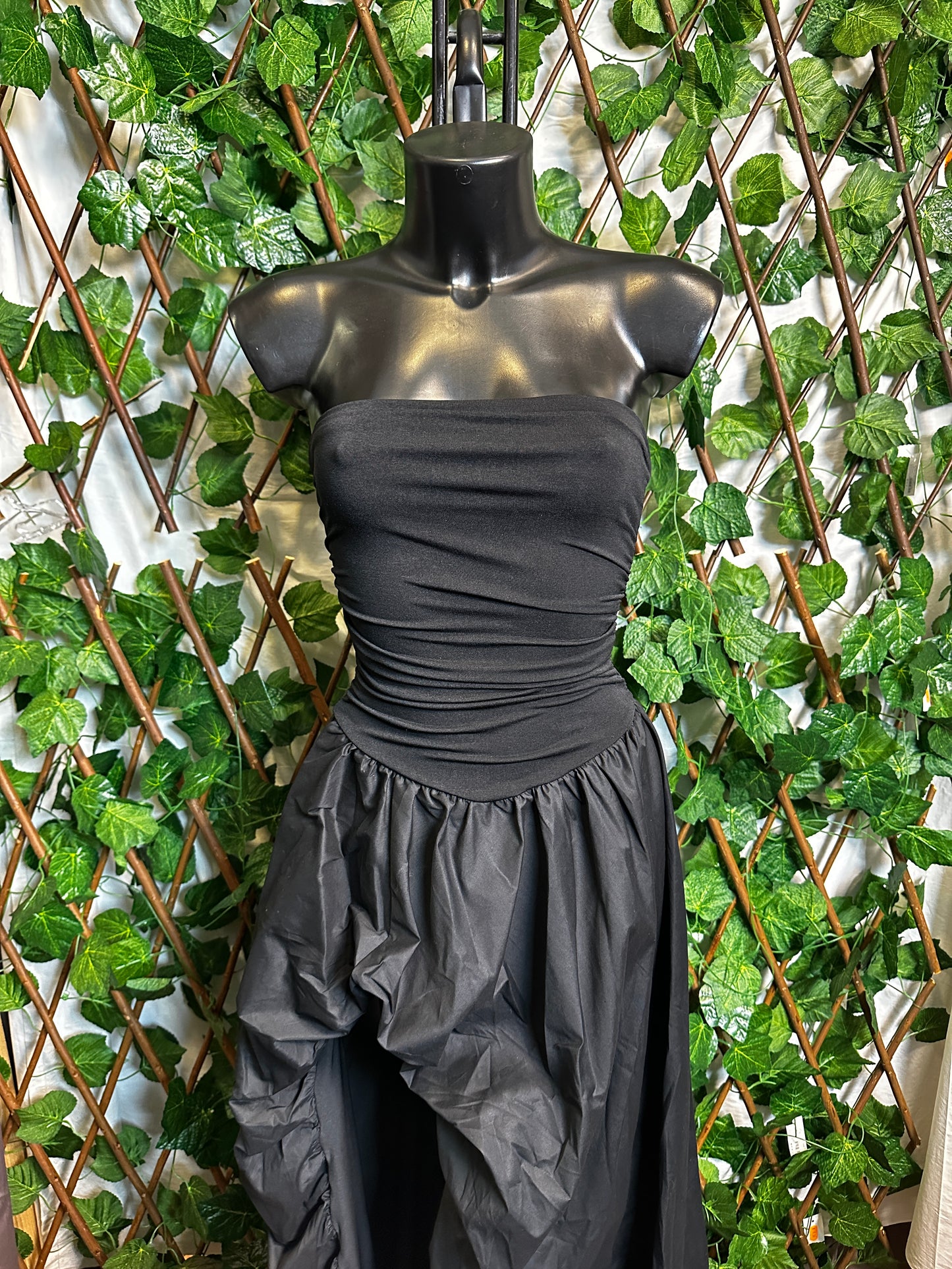 Long dress with a special skirt | one size