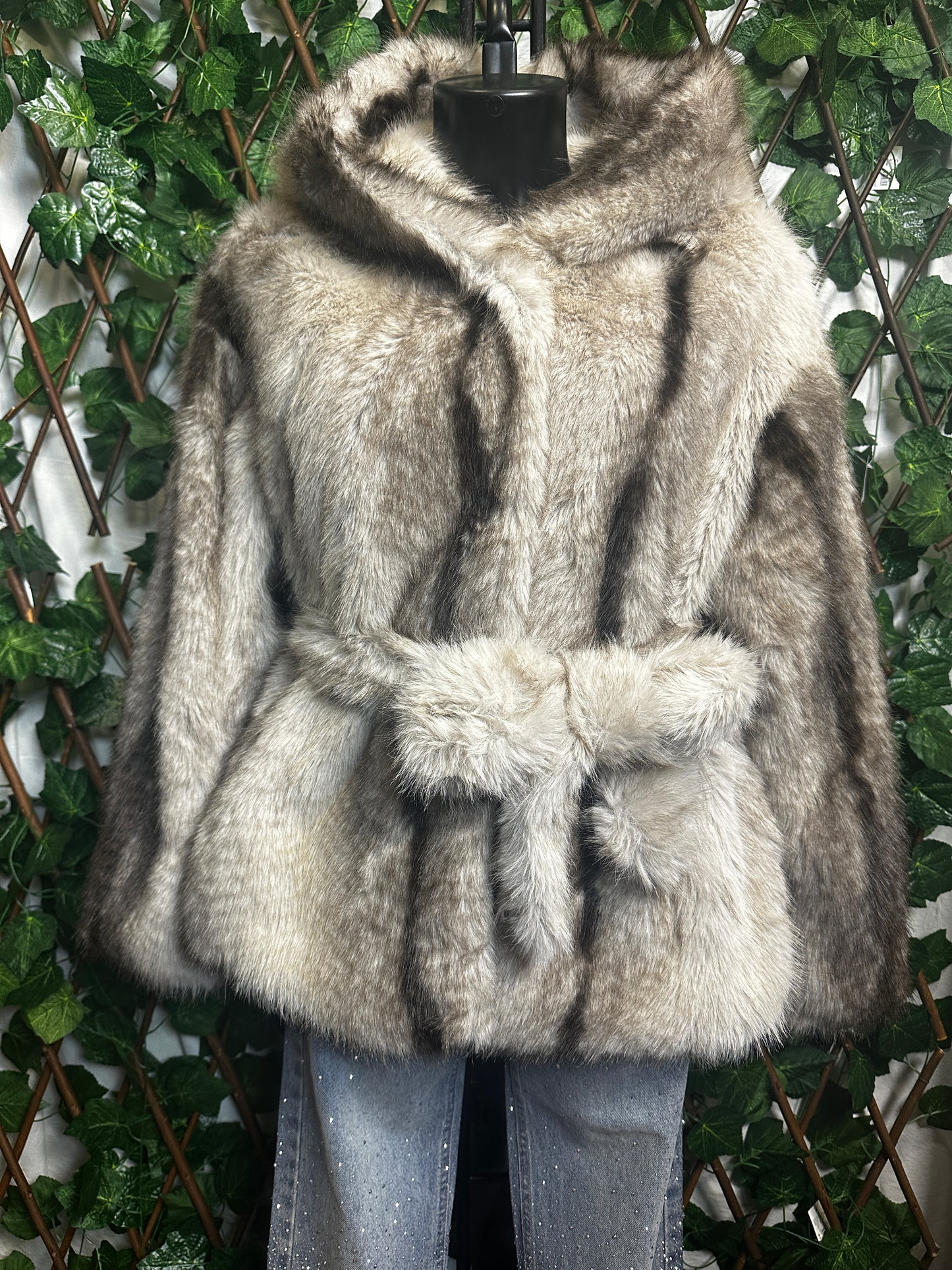 Fur jacket with hood