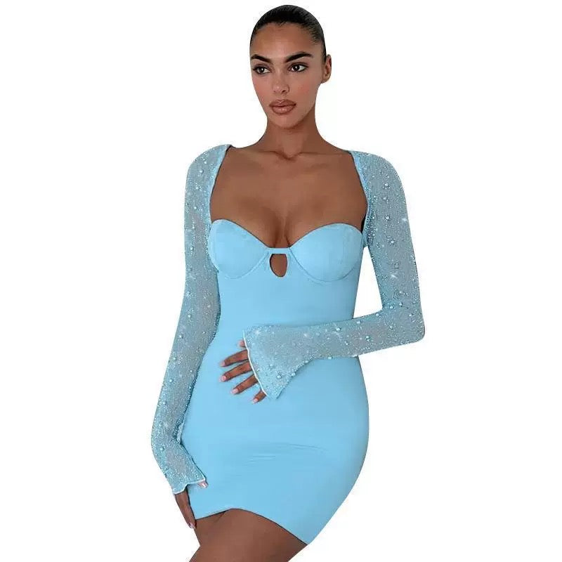 Short dress with pearls 