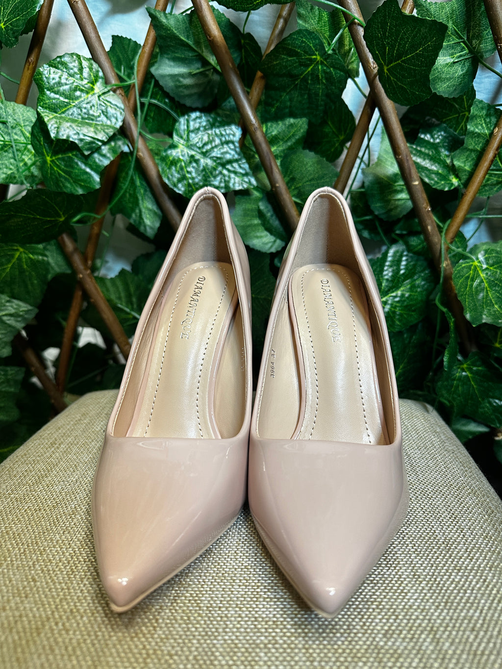 Shiny high heels (10cm heel)