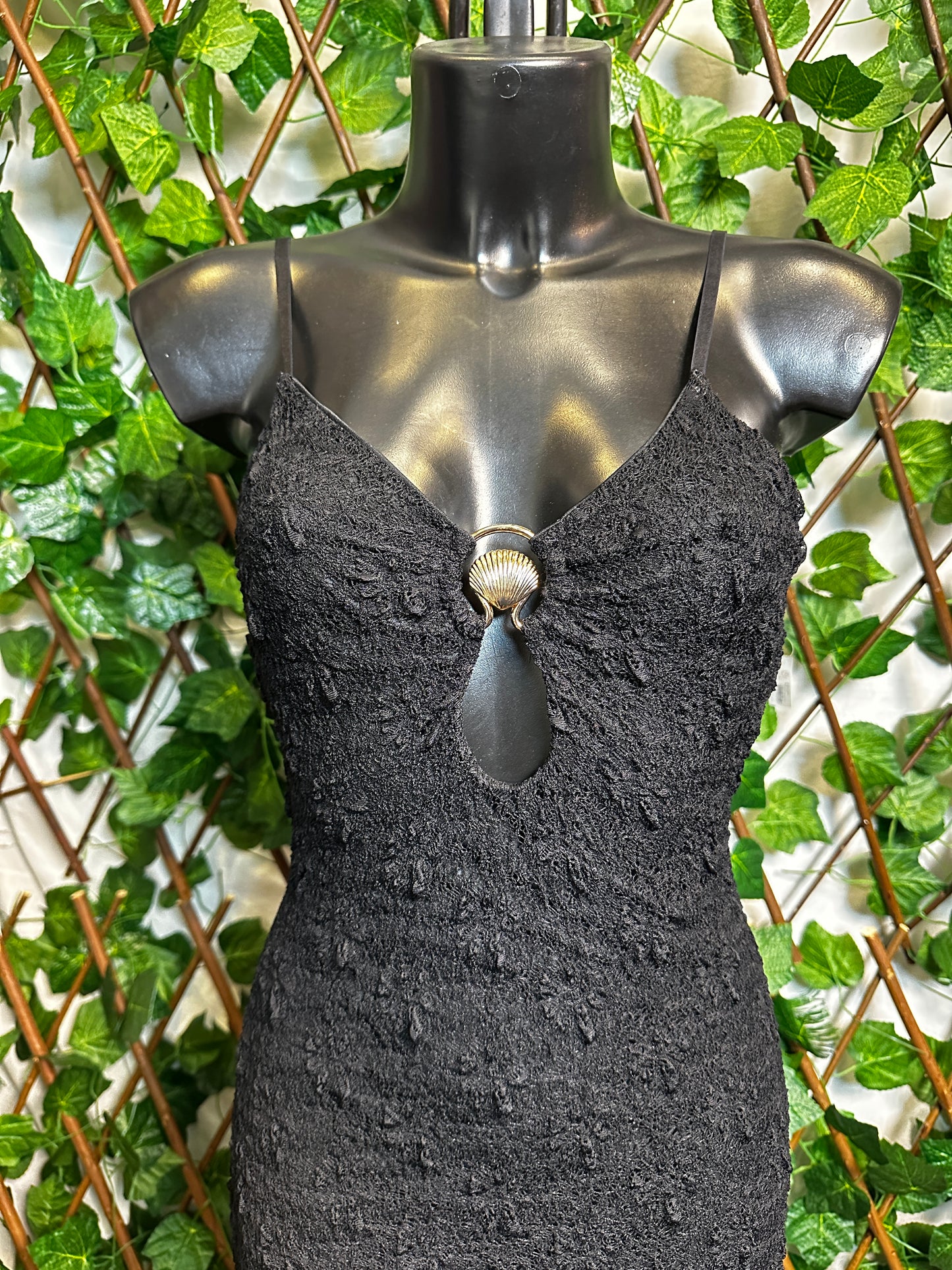 Crepe dress with golden shell detail