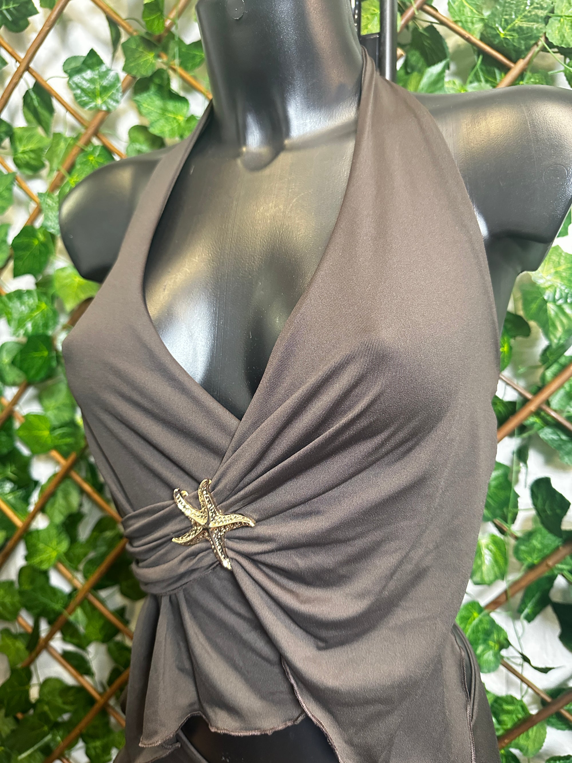 Top scollato e gonna con arricciatura con dettaglio stella marina | taglia unica