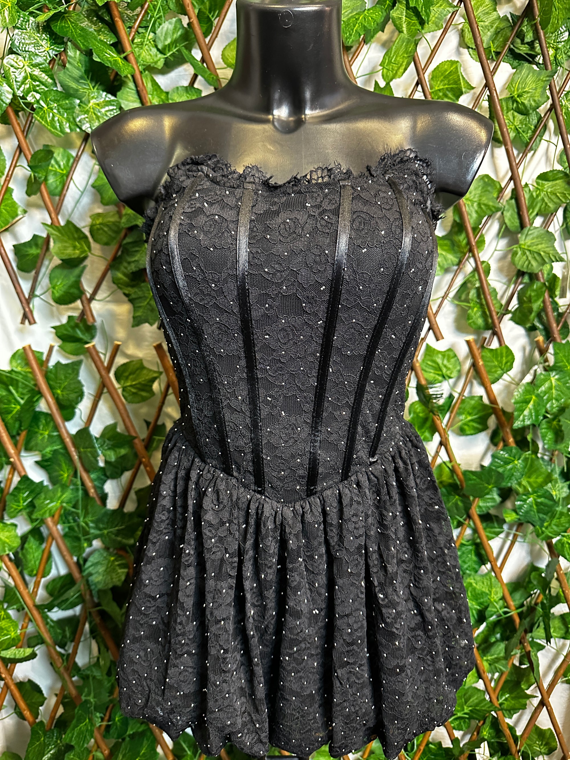 Vestito corto in pizzo | taglia unica
