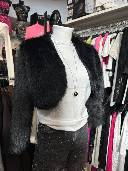 Bolero in pelliccia ecologica corto – LUXURY FATALE 👑🔥