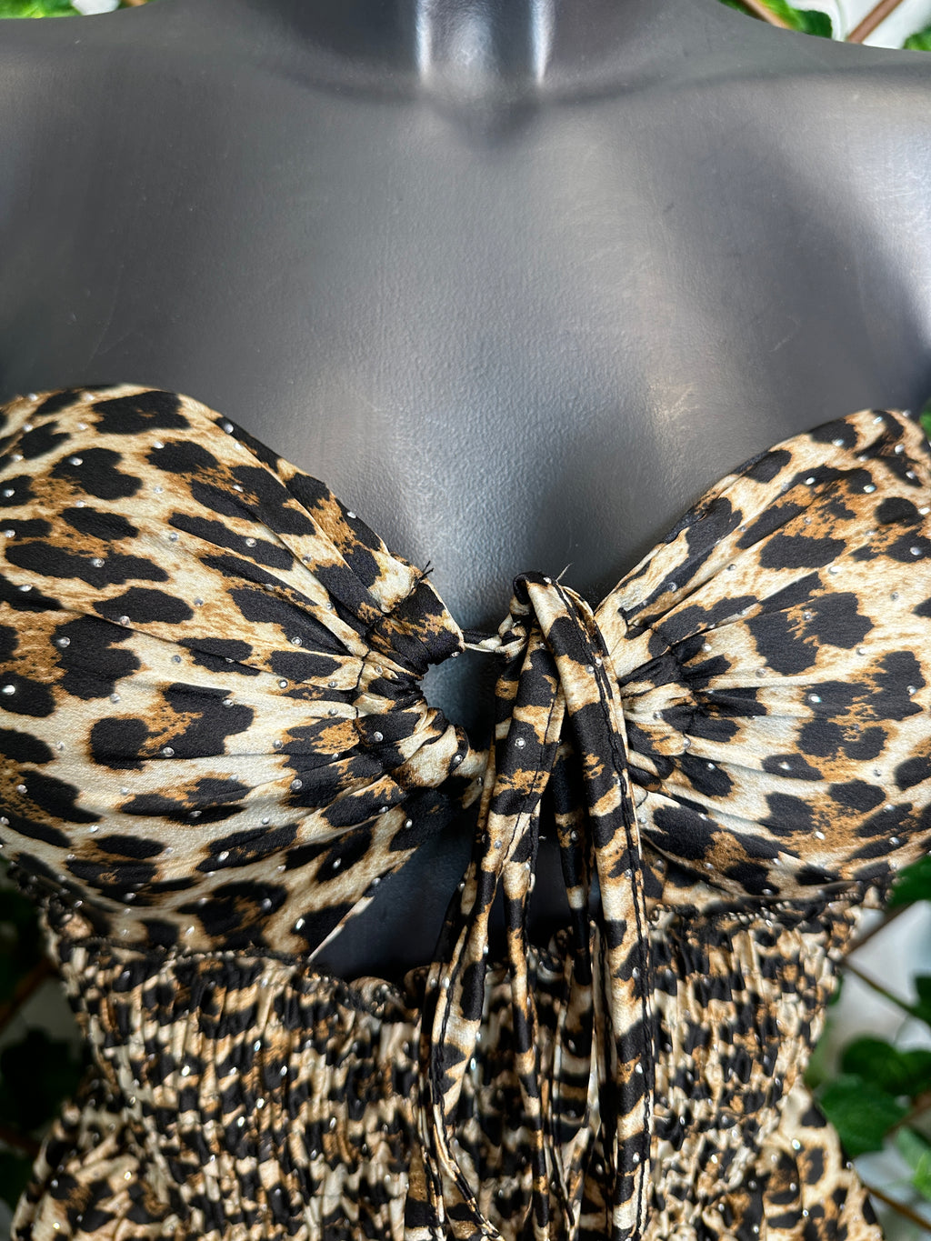 Vestito leopardato corto con brillantini