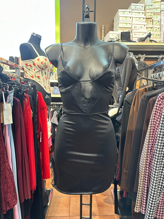 Mini Dress Satin & Lace "Venere Noir" – Eleganza Seducente