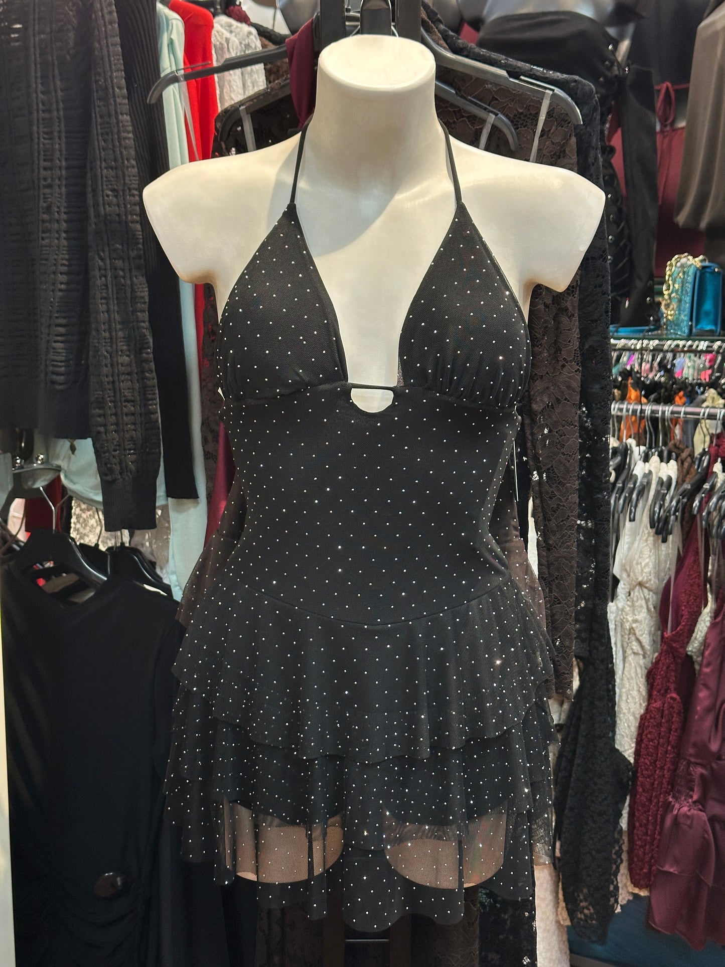 Mini-abito balze e scollo all'americana con punti luce – SOGNO DI MEZZANOTTE ✨🌙