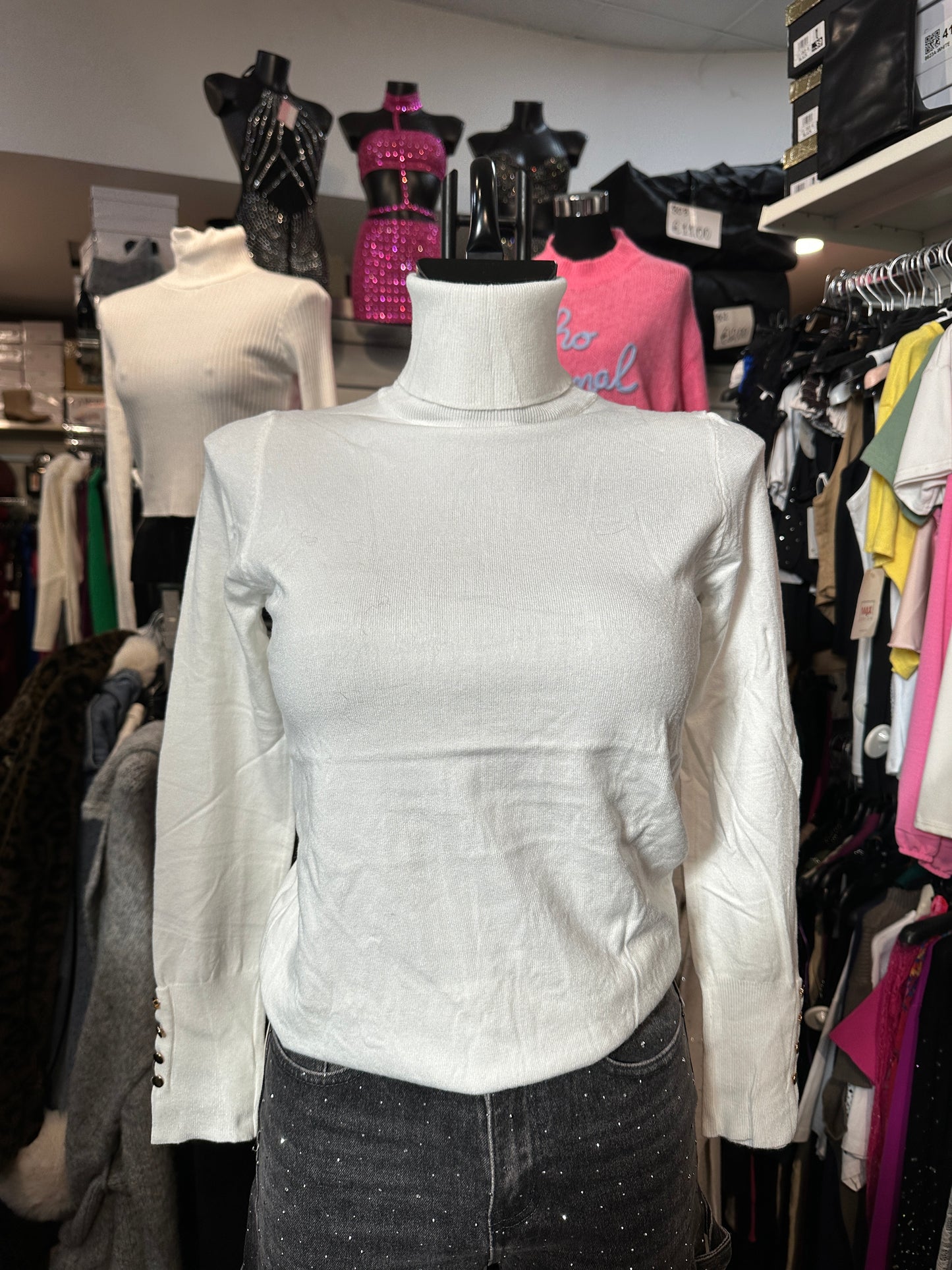 Top cropped dolcevita elasticizzato a costine – FUOCO INVERNO 🌡️🔥