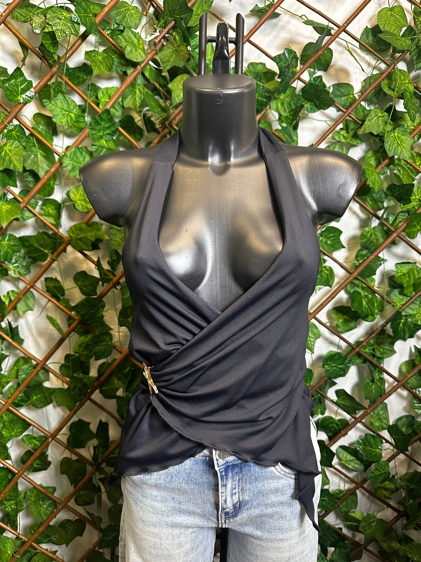 Low-cut top and gathered skirt with starfish detail | one size