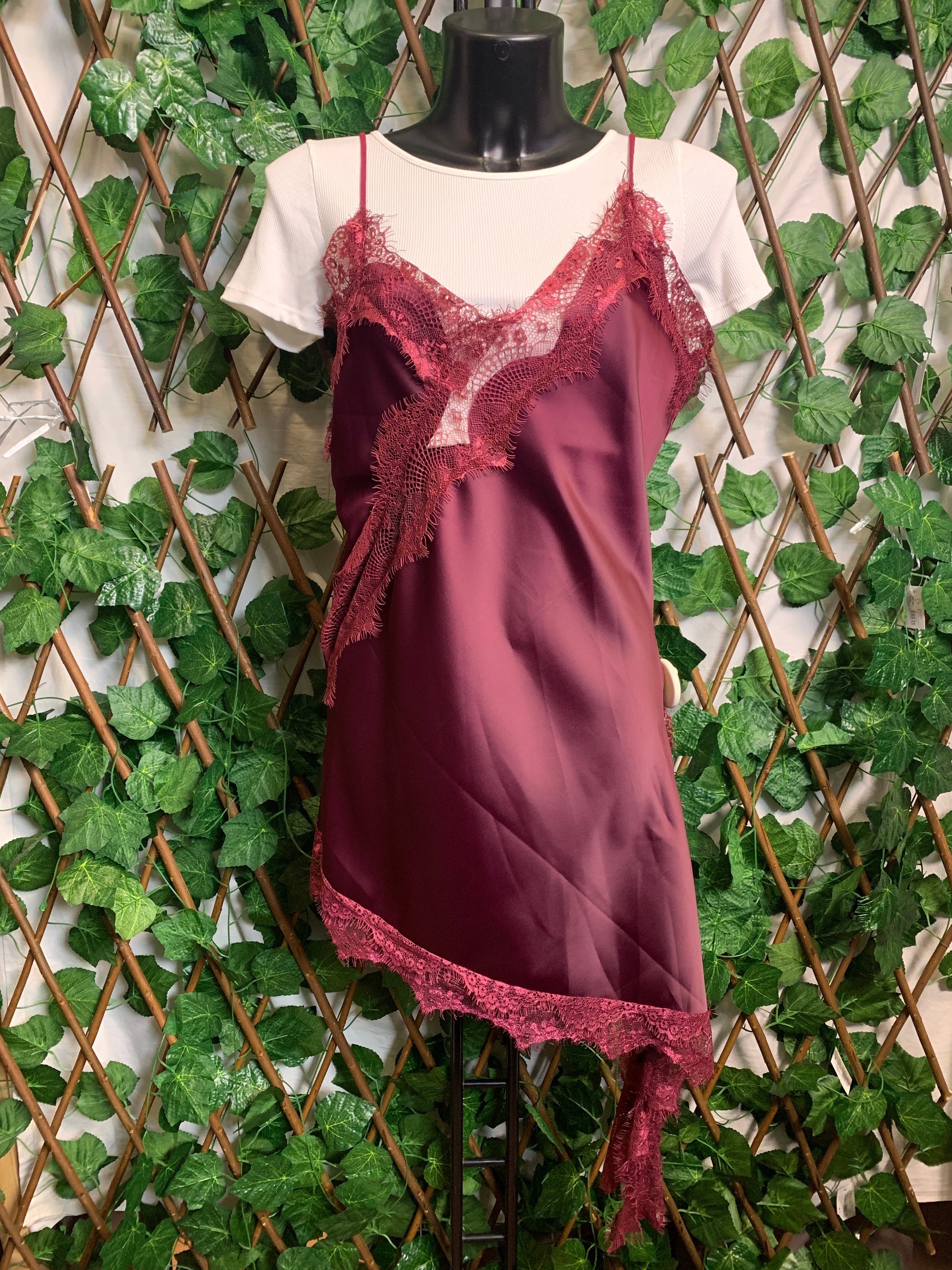 Vestito con pizzo
