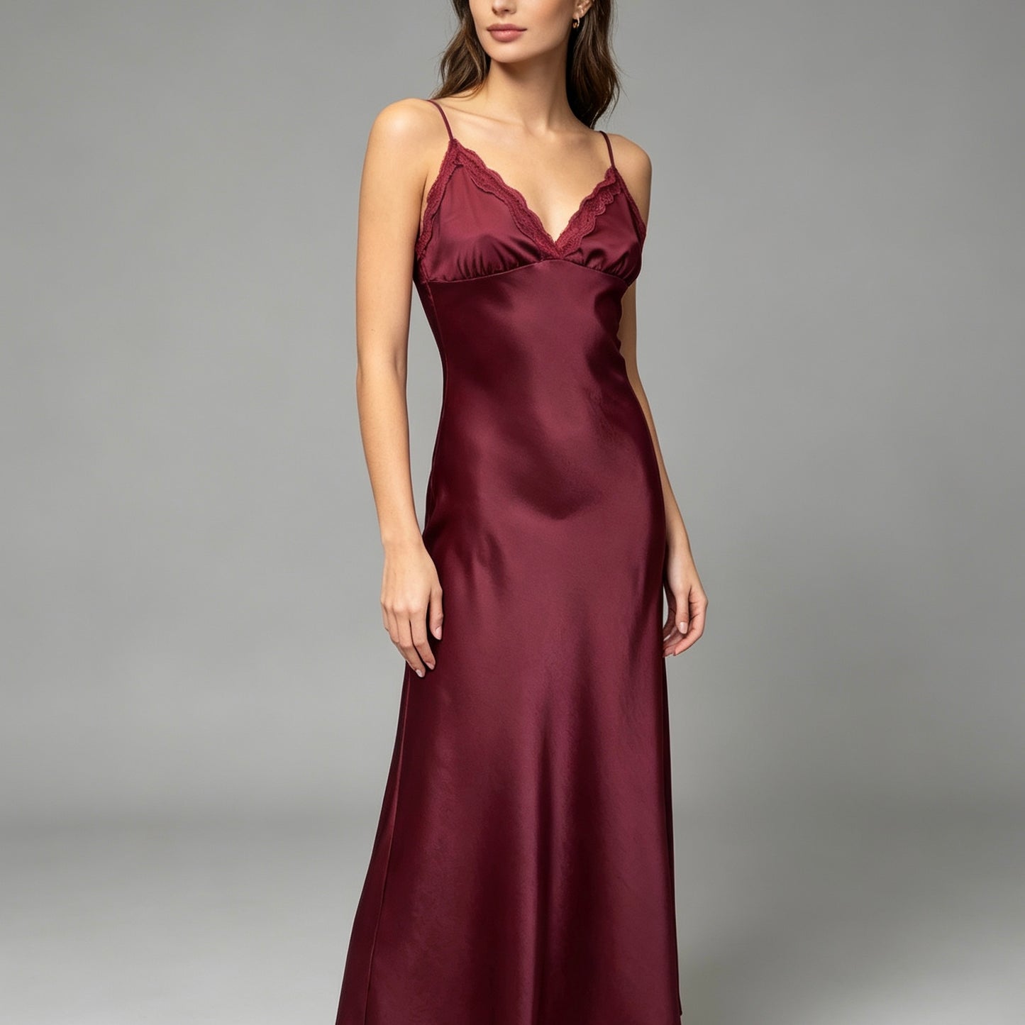 Vestito lungo con dettaglio in pizzo - BERLY MODA 