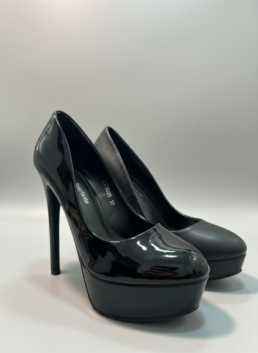 Décolleté Vertiginose con Plateau Estremo – OSSESSIONE NERA