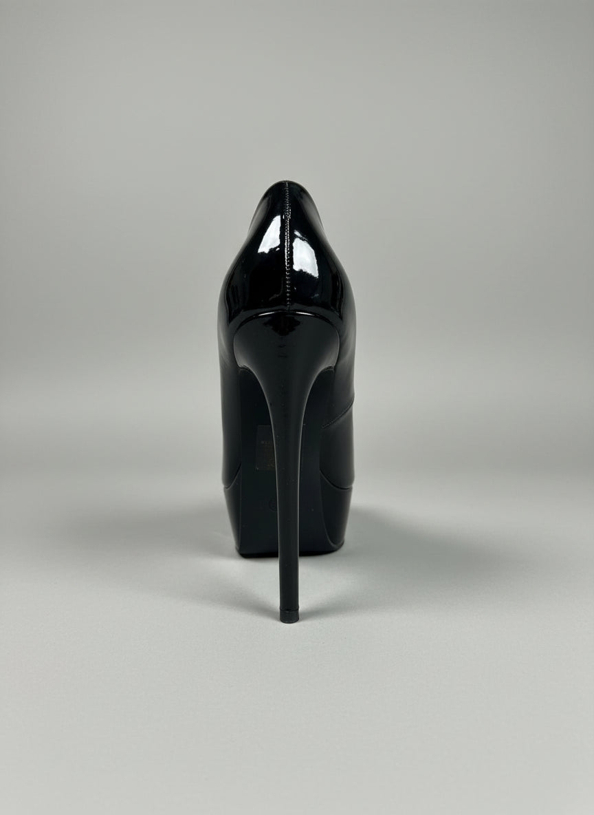 Décolleté Vertiginose con Plateau Estremo – OSSESSIONE NERA