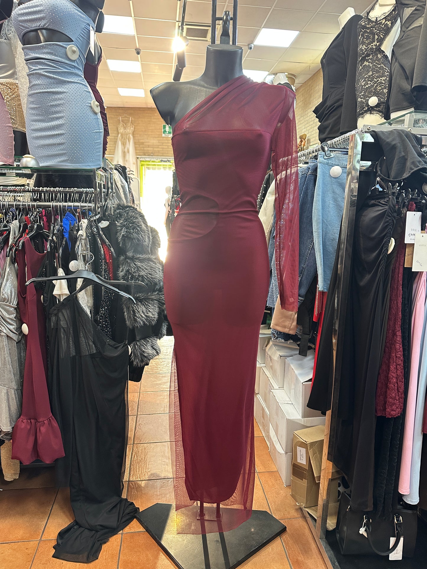 Abito Maxi Monospalla "Goddess Mesh" – Trasparenze e Seduzione - BERLY MODA 