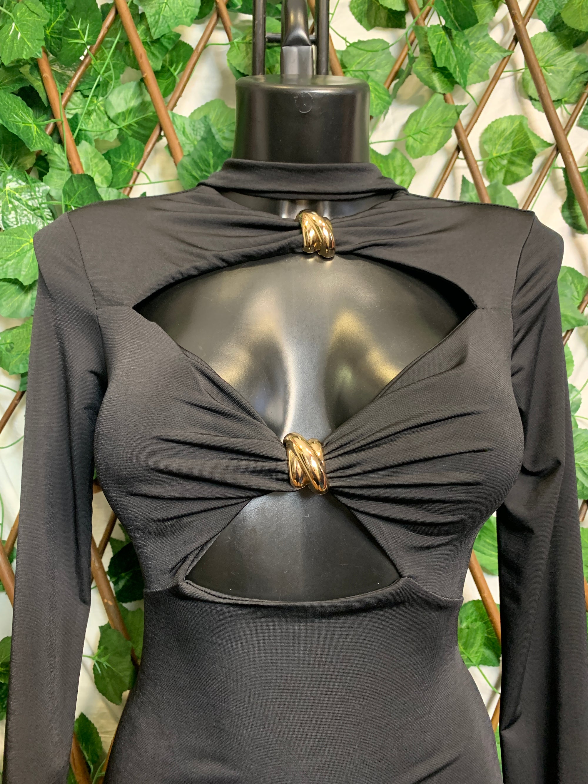 Vestito lungo con manica lunga