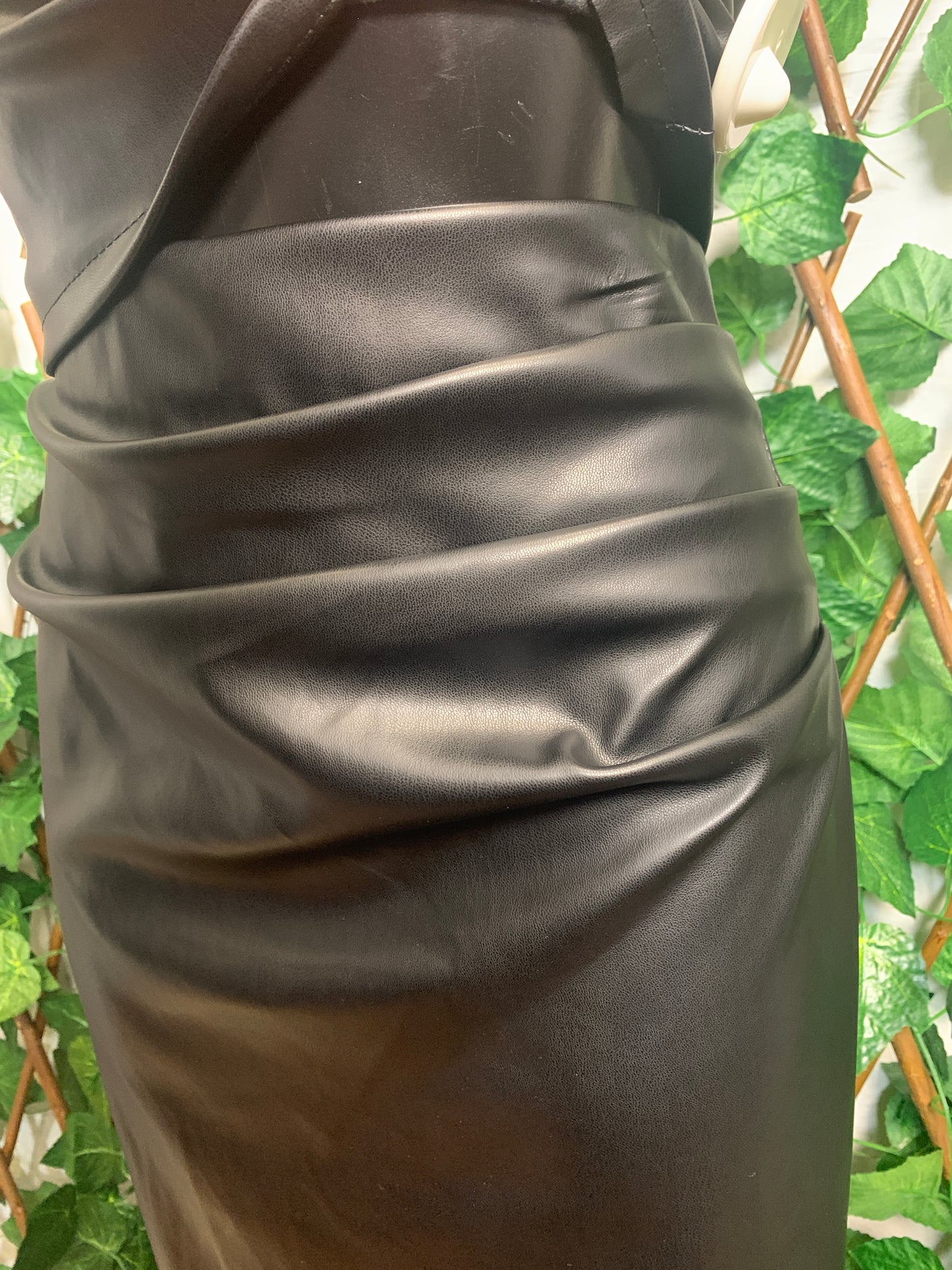 Completo fascia in ecopelle