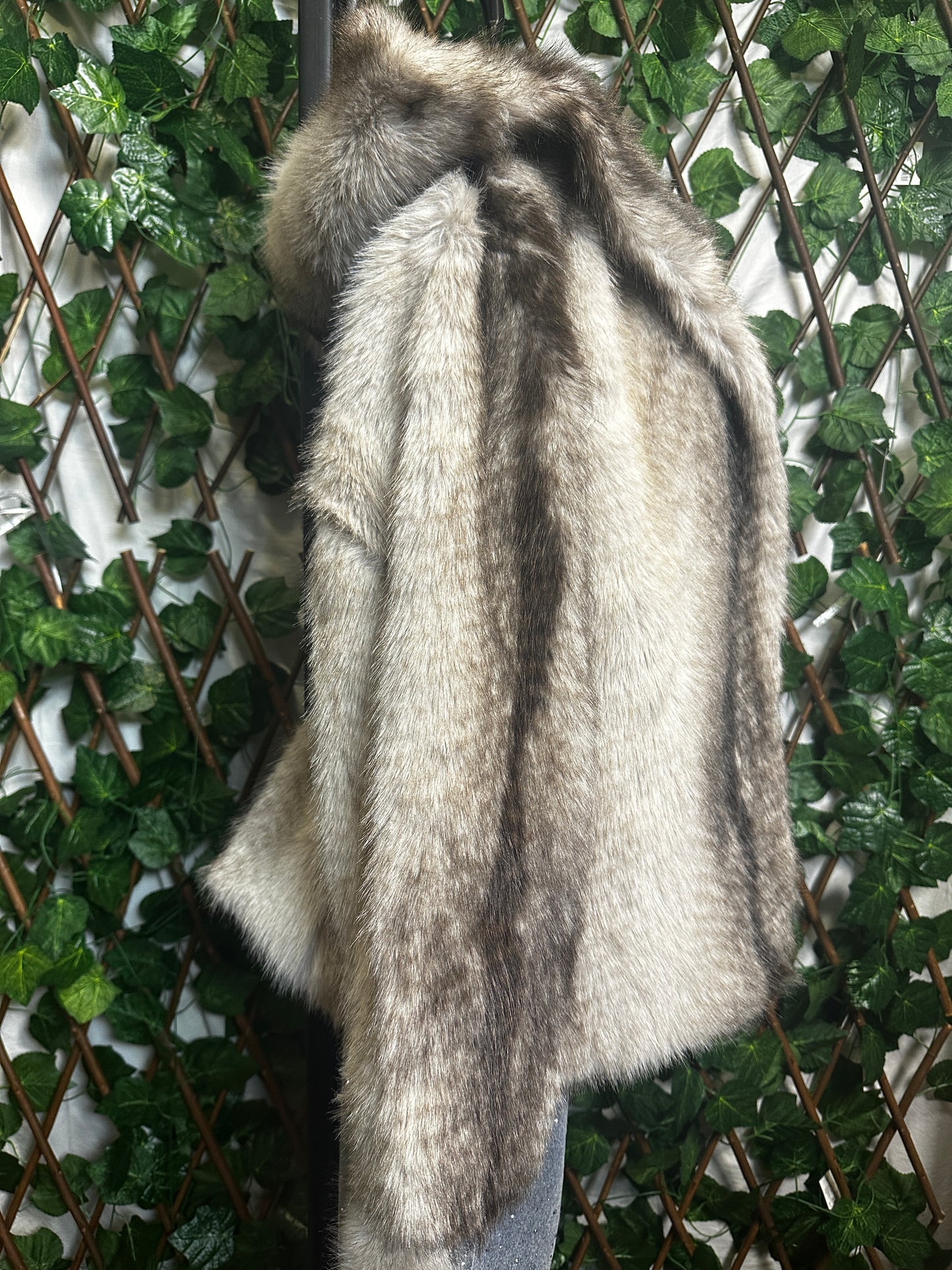 Fur jacket with hood