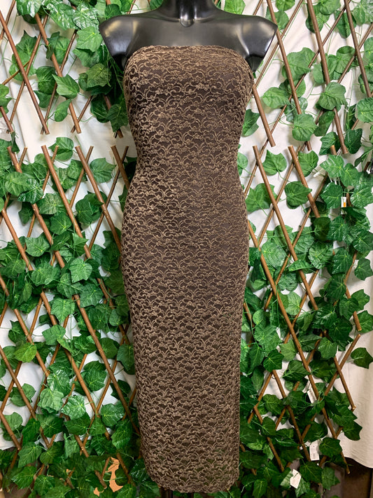 Vestito lungo a fascia aderente