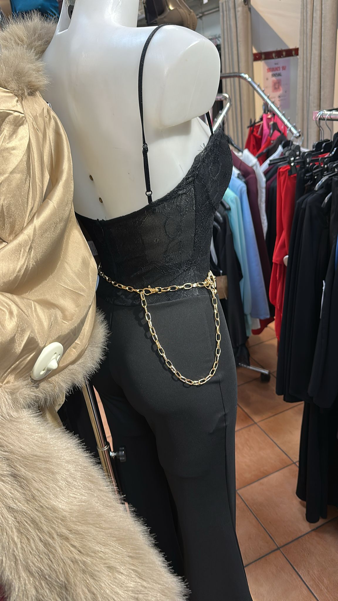 Tuta intera in pizzo - BERLY MODA 