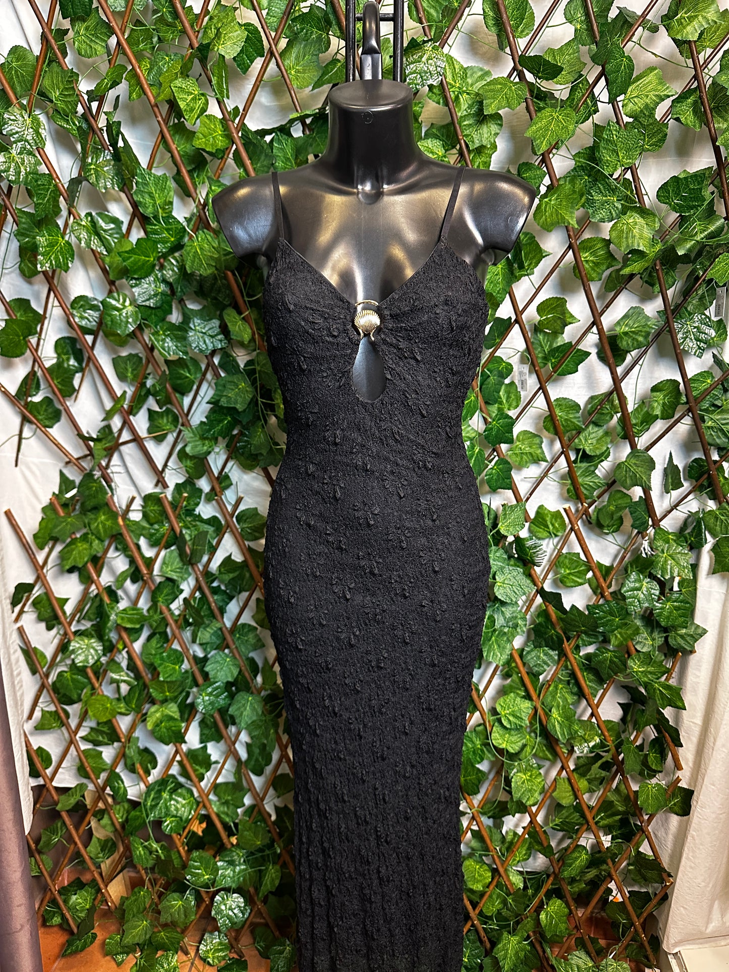 Crepe dress with golden shell detail