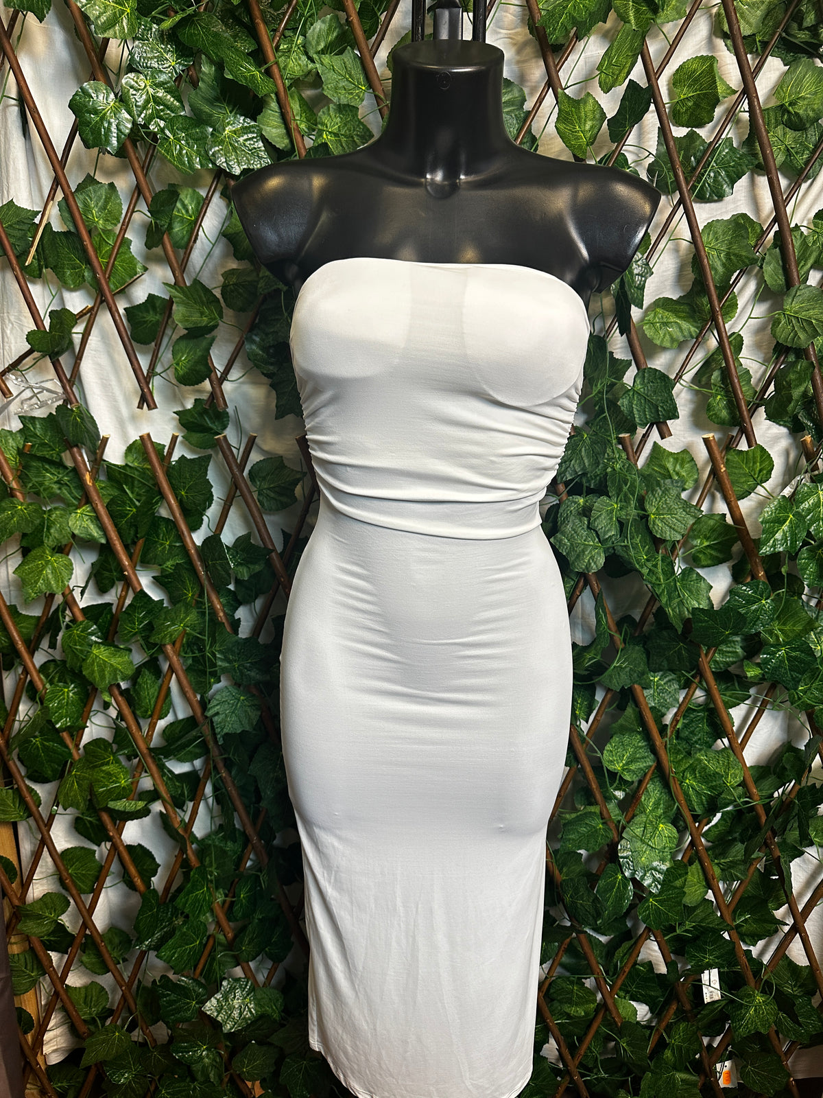 Simple maxi dress with left side slit | one size