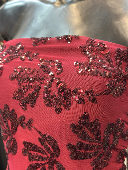 Abito a fascia con paillettes e spacco – DIVA SEGRETA 💎✨