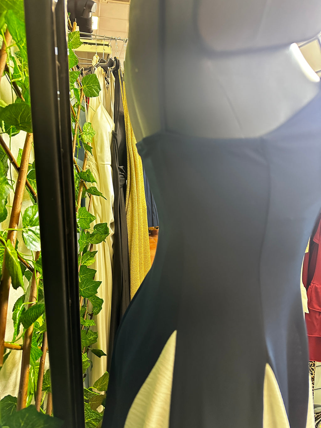 Vestito corto elasticizzato a due colori