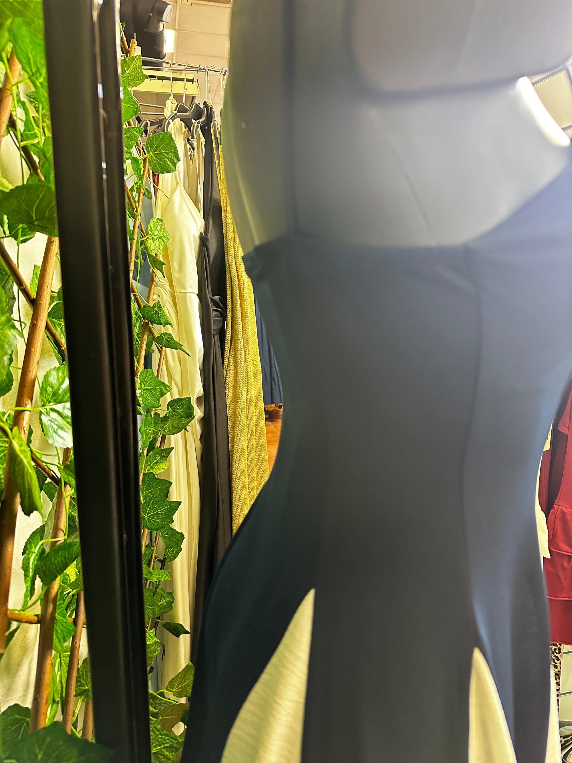 Vestito corto elasticizzato a due colori