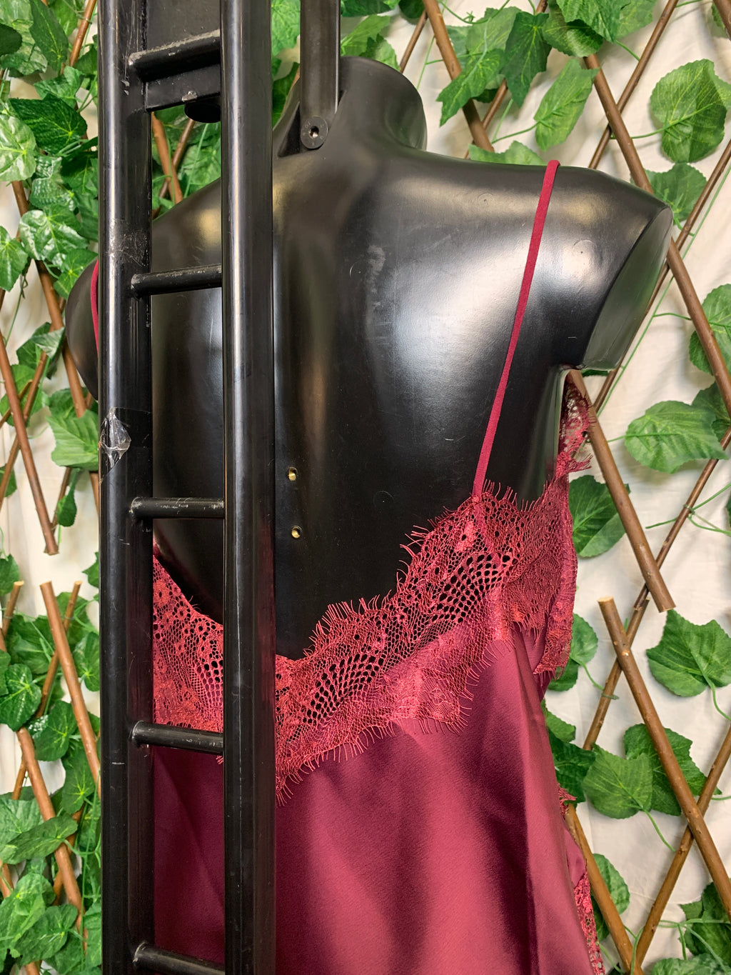 Vestito con pizzo