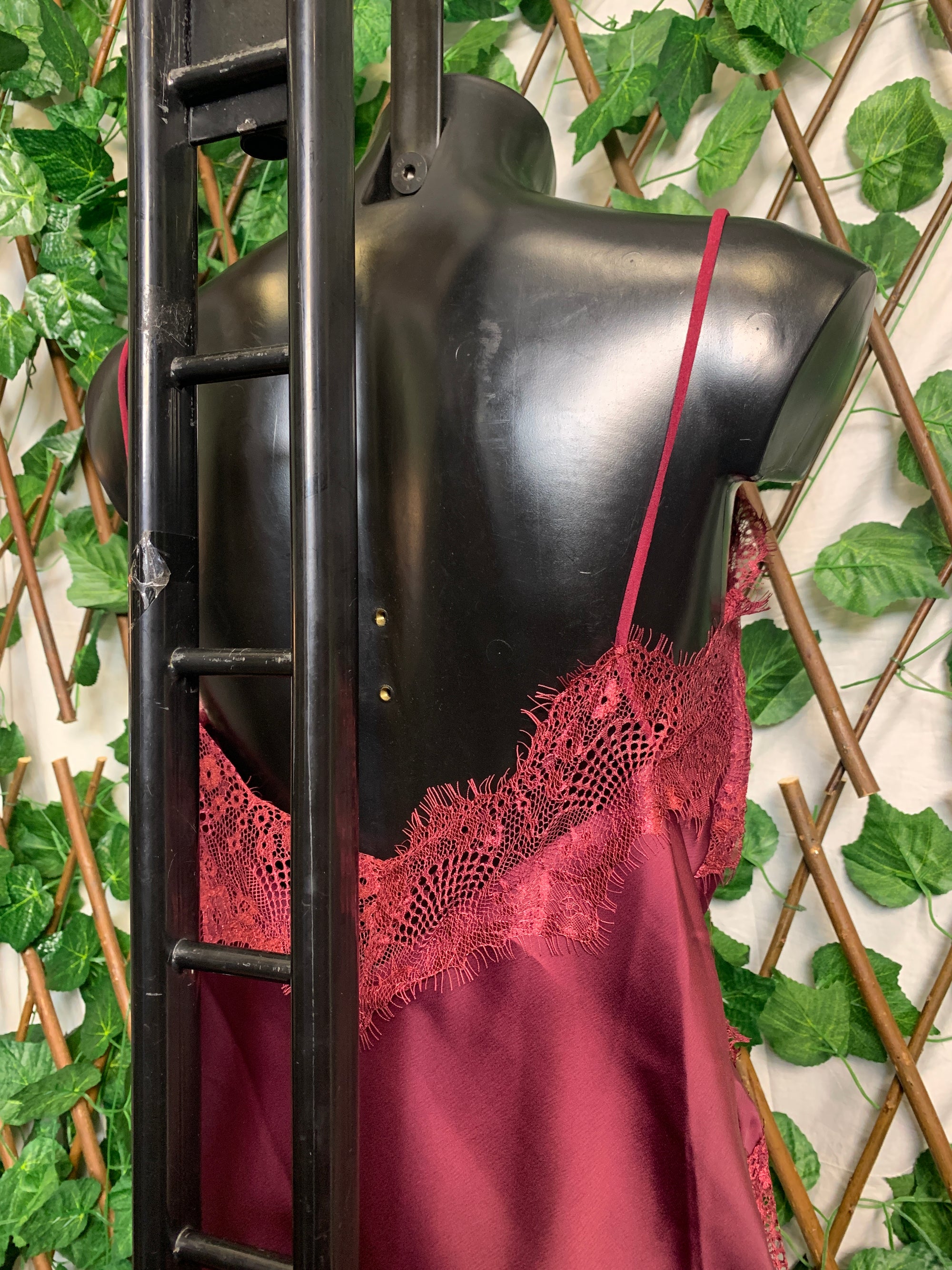Vestito con pizzo