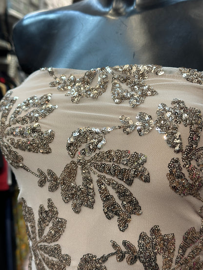 Abito a fascia con paillettes e spacco – DIVA SEGRETA 💎✨