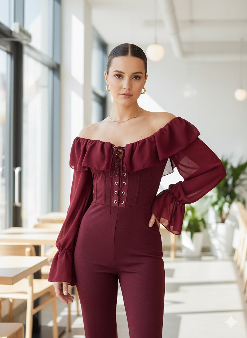 🍷 Vuoi una tuta elegante ma super femminile?

Questa tuta intera con scollatura a balze è il capo perfetto per mettere in risalto la figura con classe.
Il tessuto in poliestere ed elastan modella il corpo senza stringere, mentre la scollatura con balze dona movimento e leggerezza.
Il colore bordò intenso è perfetto per ogni stagione: sensuale, raffinato e irresistibile.