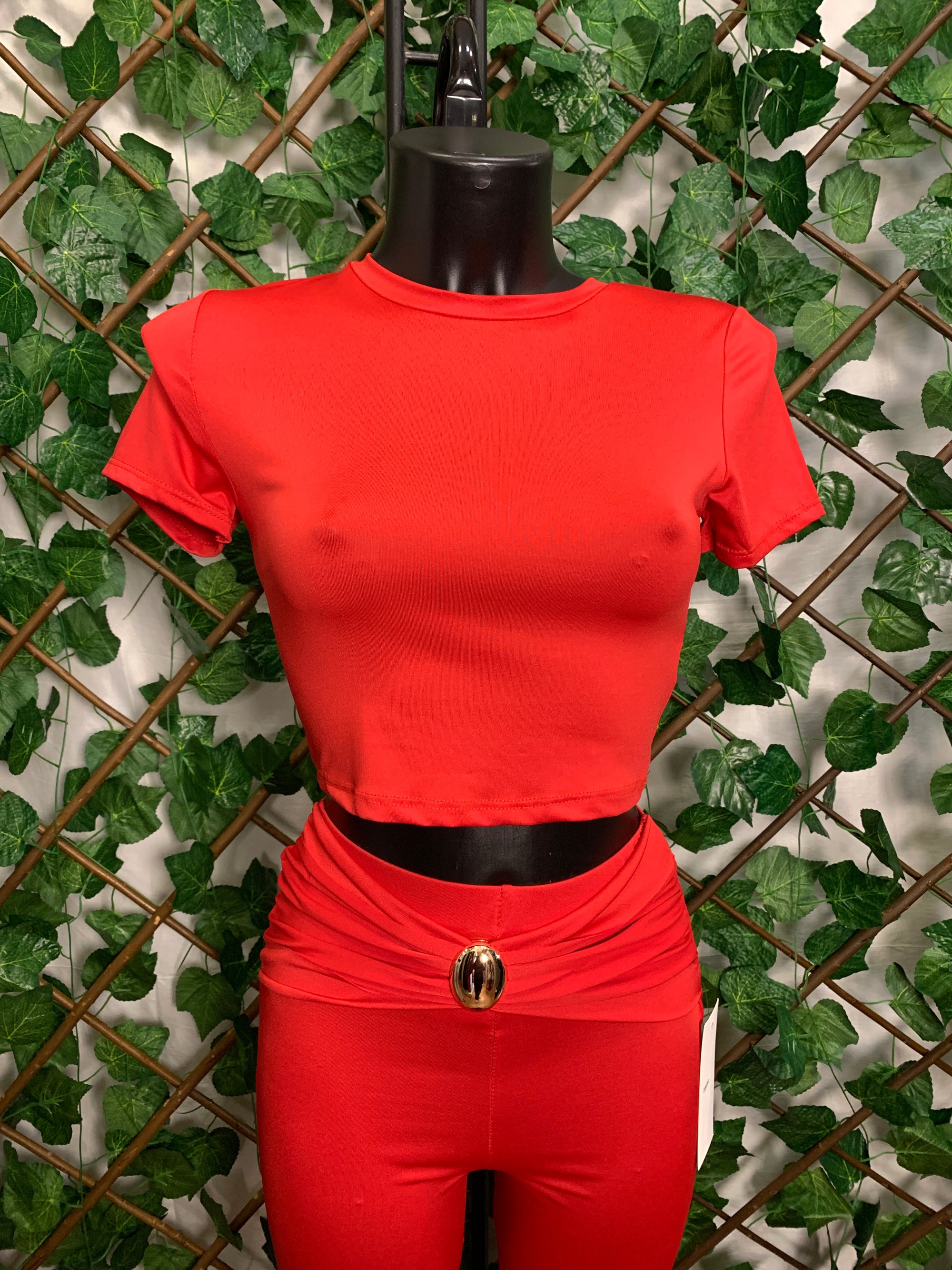 Completo Crop Top e pantalone a zampa con dettaglio dorato
