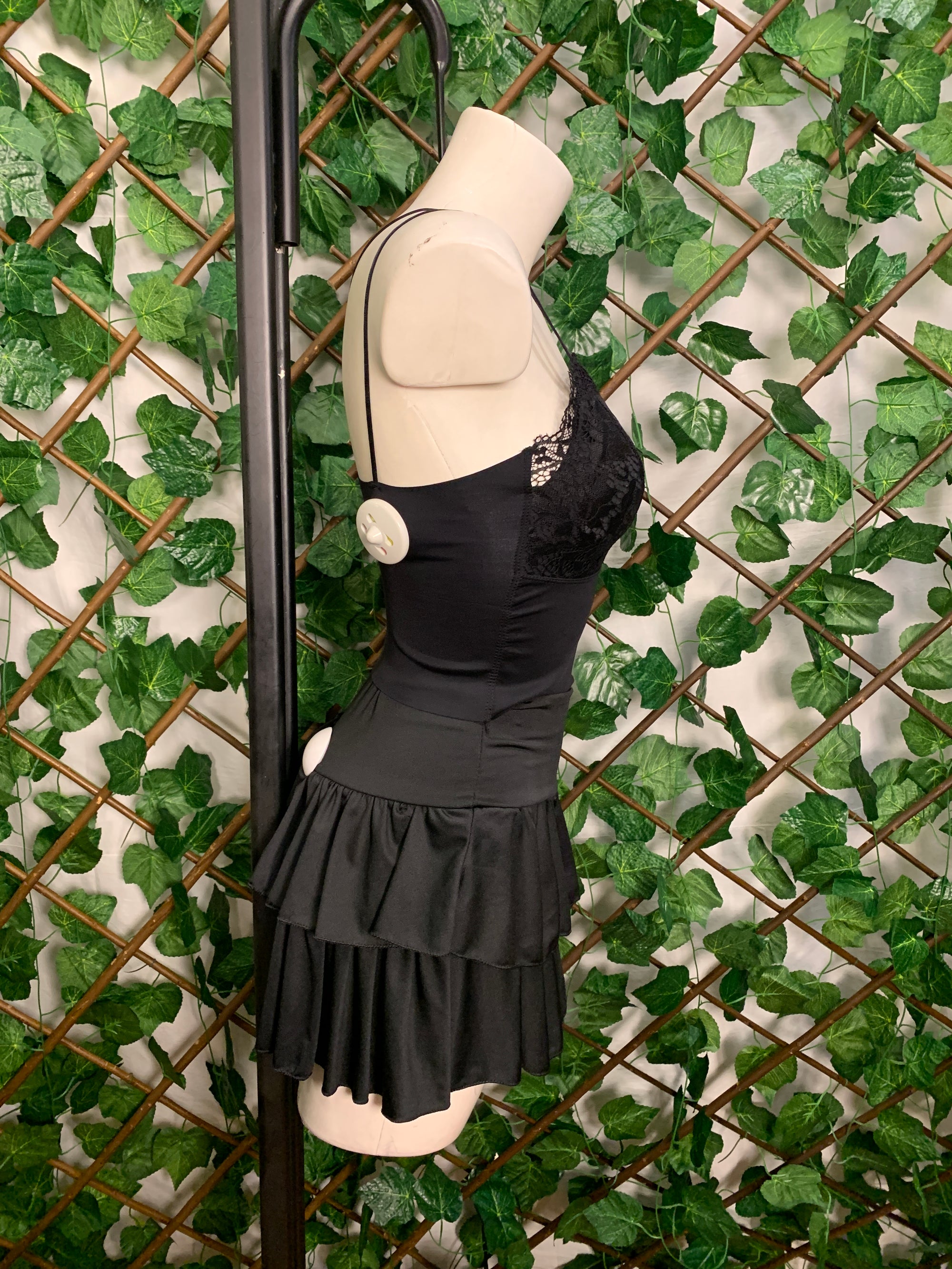 Minigonna corta con dentro pantaloncini elasticizzato
