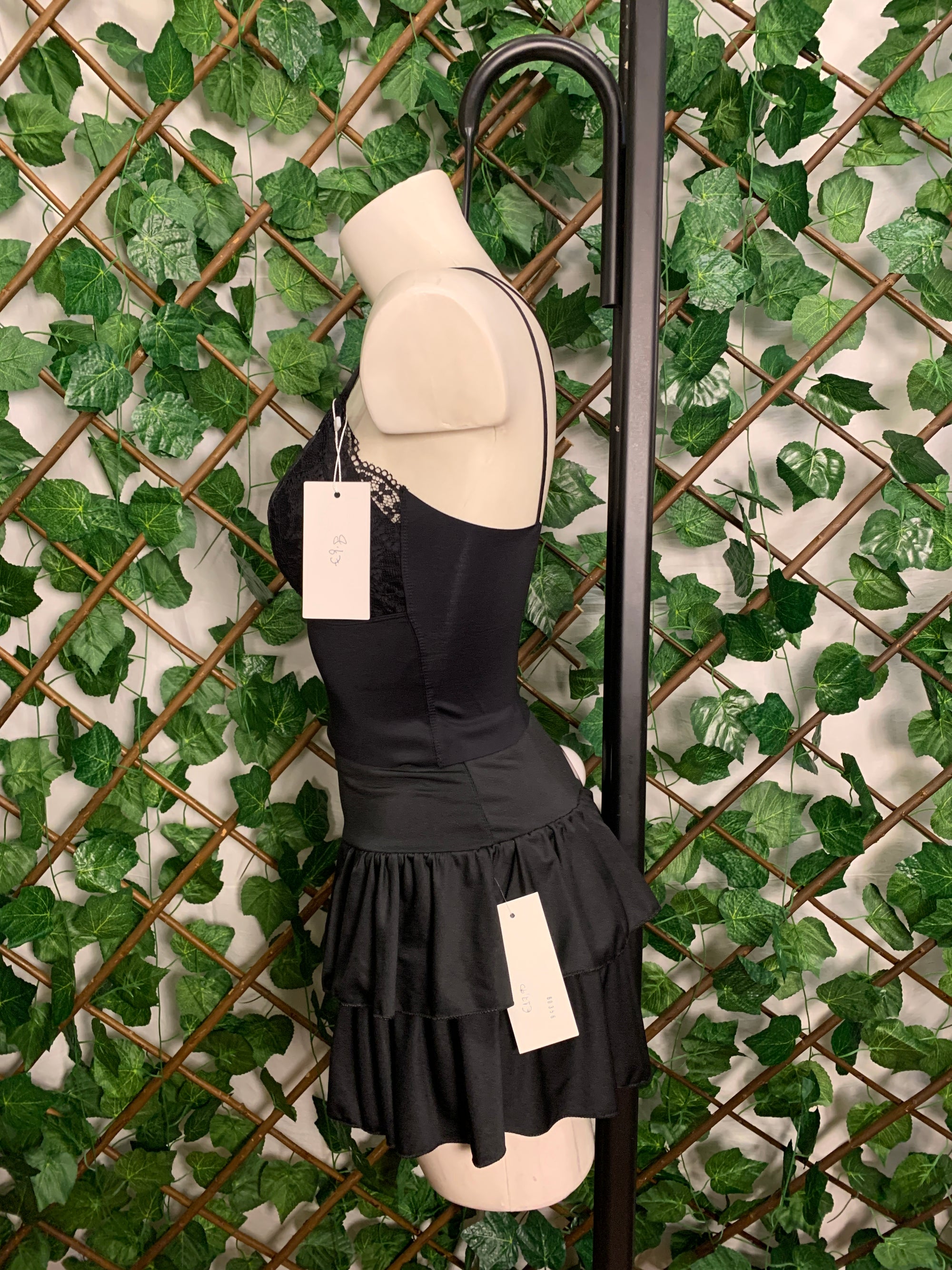 Minigonna corta con dentro pantaloncini elasticizzato