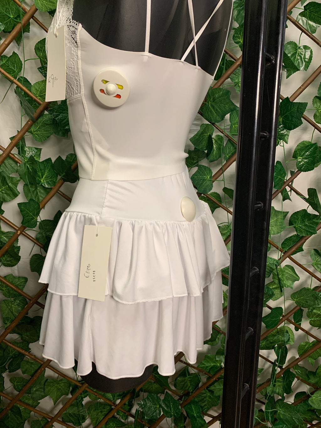 Minigonna corta con dentro pantaloncini elasticizzato