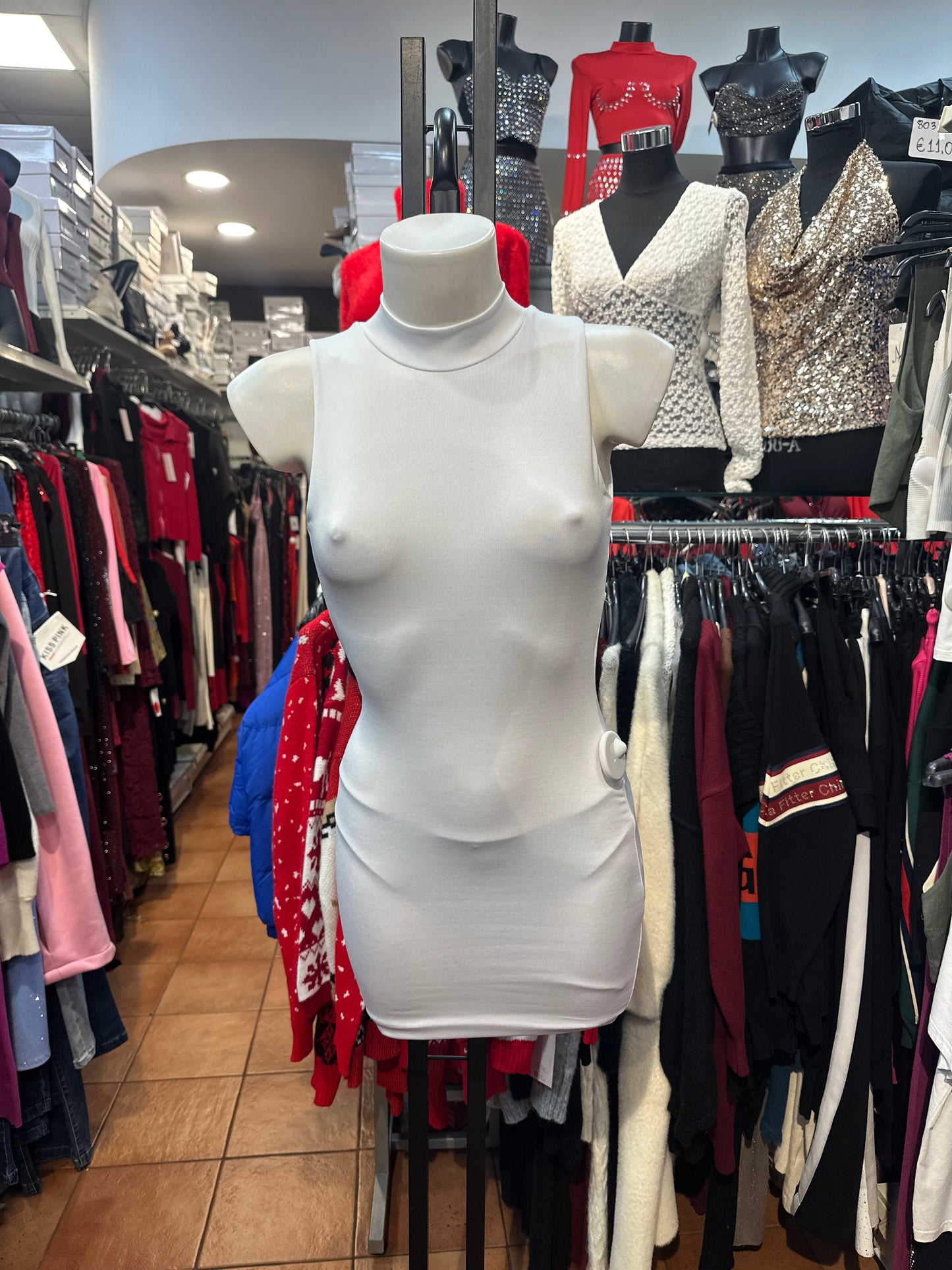 Mini Dress Backless a Collo Alto – Seduzione Minimal