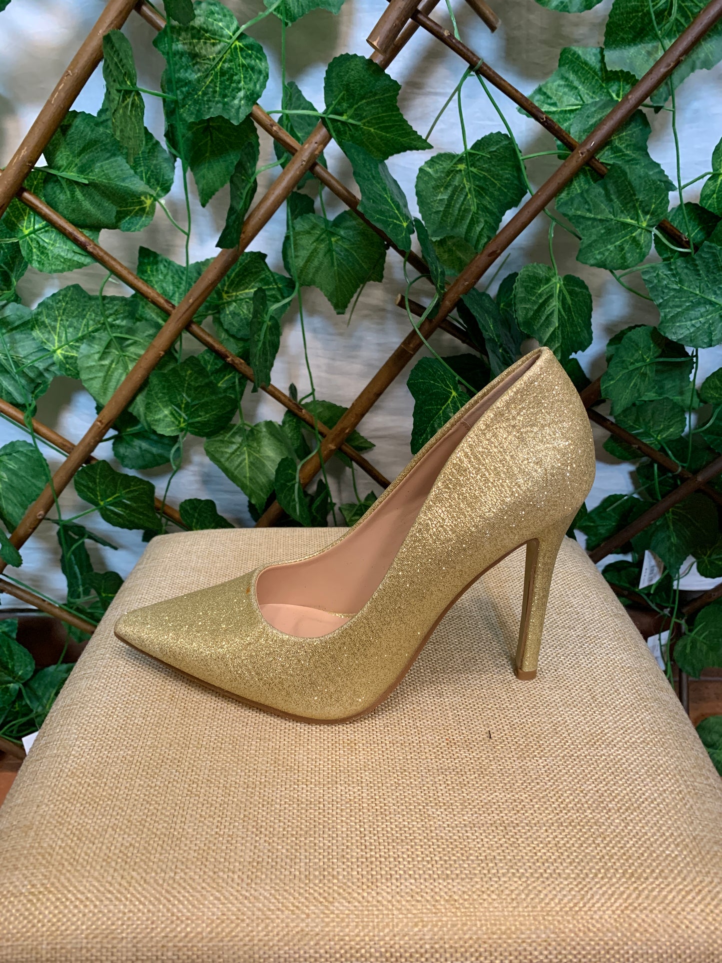 Black and Gold High Stiletto Heel