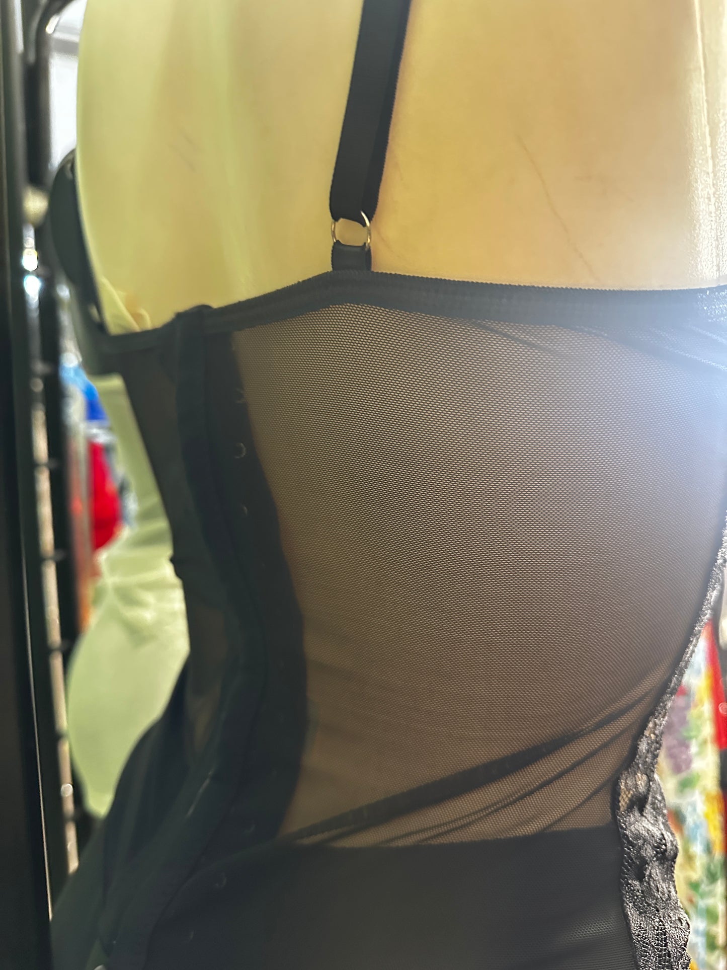 Corsetto in Pizzo Bianco e Nero